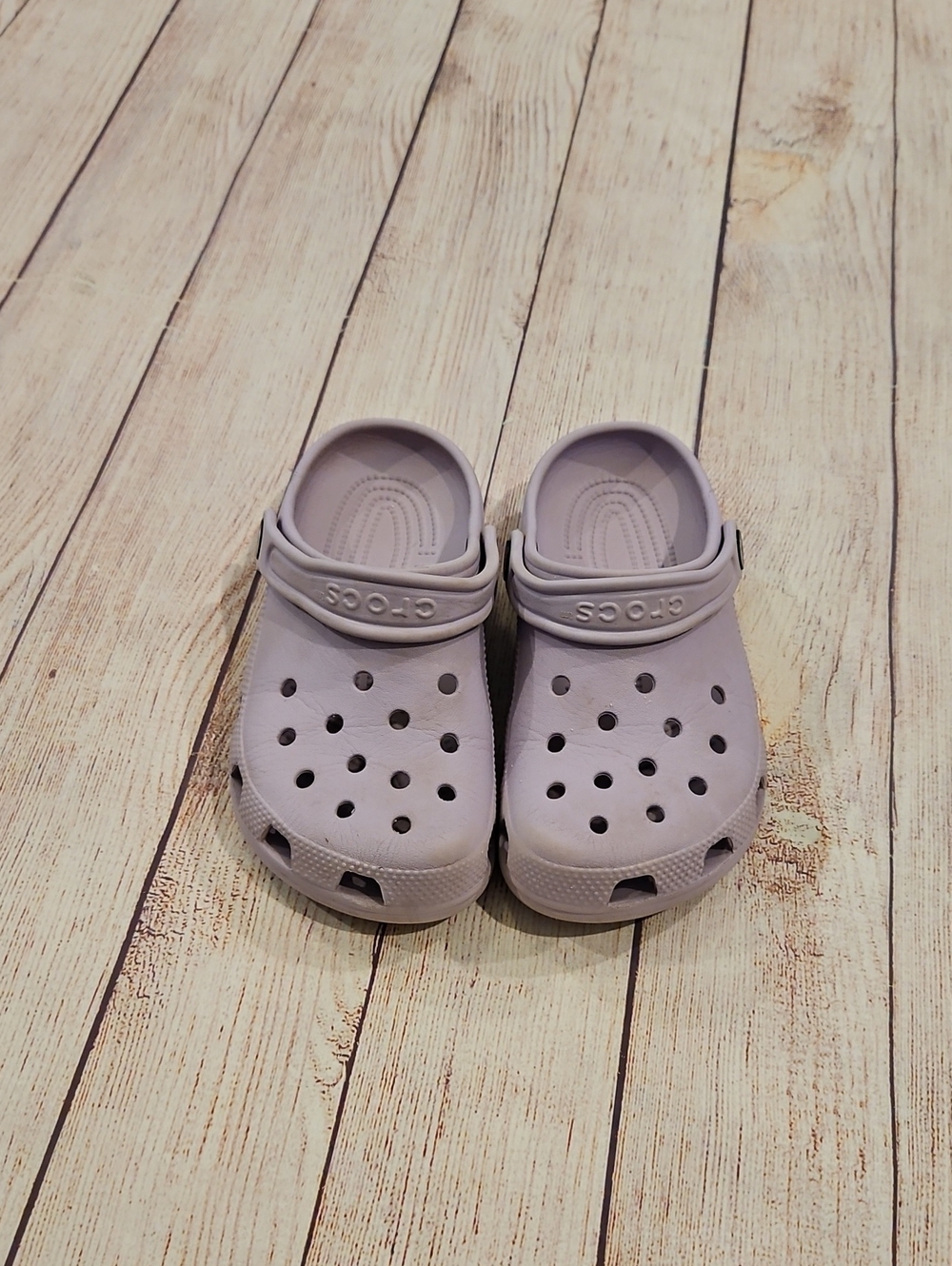 CROCS Big kids 4 Classic Clog - Lavender